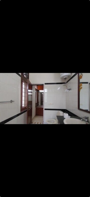 Kitchen in 2 BHK Builder Floor at Sarvodaya Enclave – for Rent