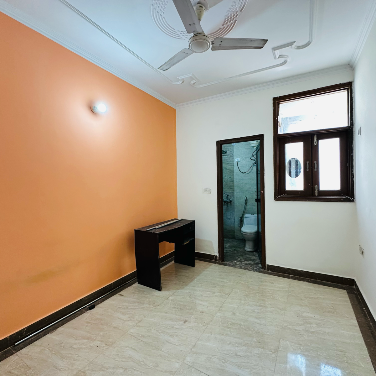 3 BHK Builder Floor For Rent in Saket