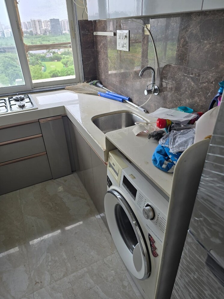 Balcony, platinum-prive 1 Bedroom 366 Sq.Ft. Apartment In Andheri West Mumbai 9178070