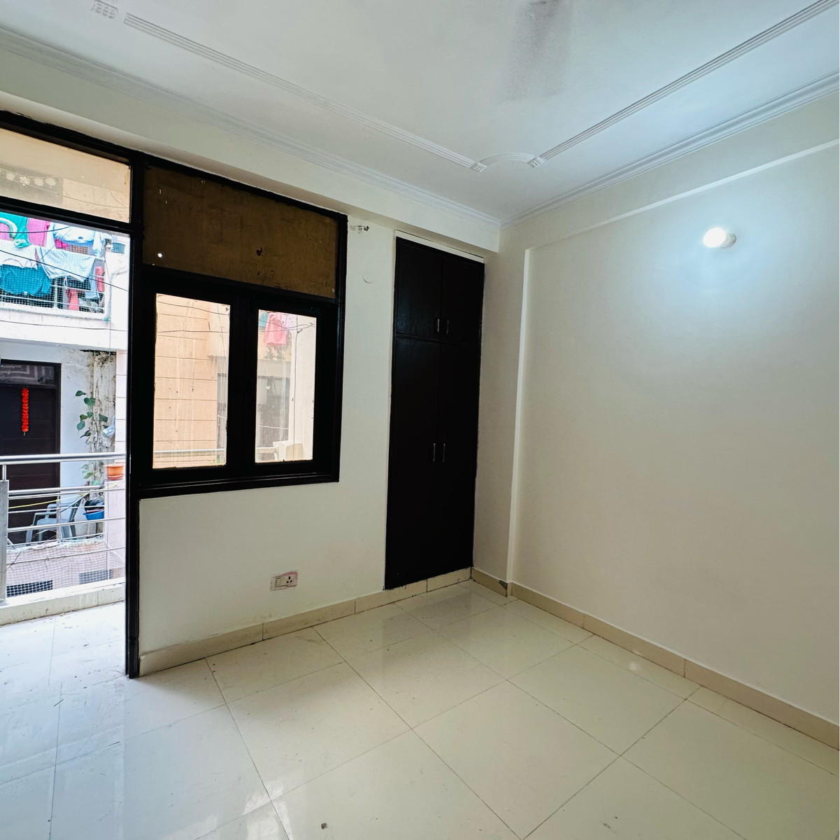 1 BHK Builder Floor For Rent in Saket
