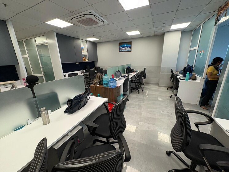 Team Area, omkar-the-summit-business-bay Commercial Office Space 1000 Sq.Ft. In Andheri East Mumbai 9178102