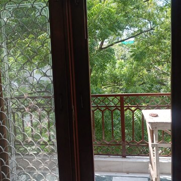 Balcony in 3 BHK Builder Floor at Chittaranjan Park – for Rent