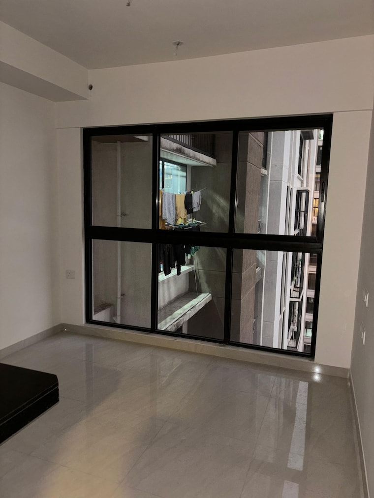 Room, lodha-crown-kolshet 1 Bedroom 317 Sq.Ft. Apartment In Kolshet Road Thane 9178099