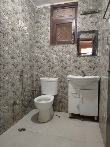 Bathroom in 2 BHK Builder Floor at Saket – for Rent