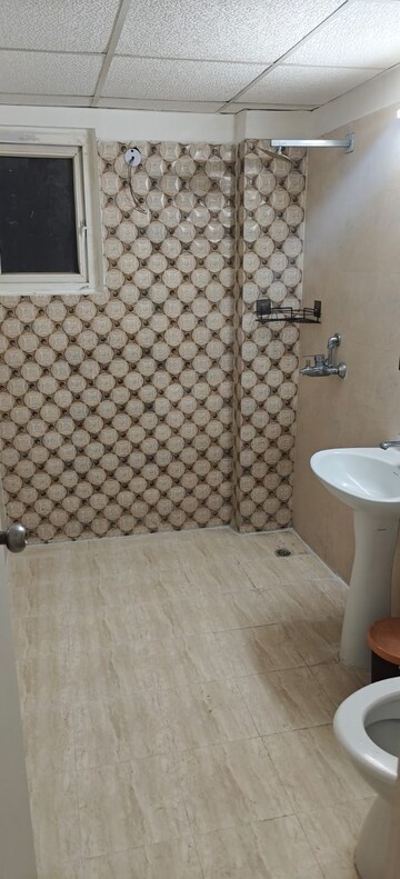 Bathroom in 3 BHK Apartment at Paramount Emotions, Sector 1 Greater Noida – for Rent