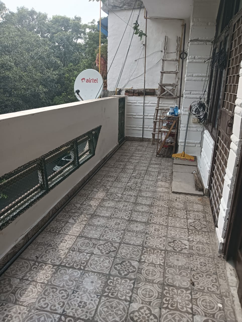 3 BHK Builder Floor For Rent in Chitranjan Park 