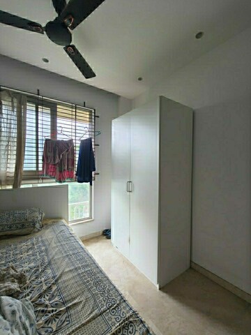 Bedroom in 2 BHK Apartment at Hiranandani Castle Rock, Powai – for Rent