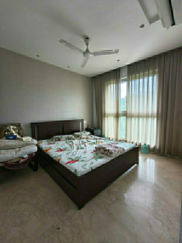 2 BHK Apartment For Rent in Hiranandani Castle Rock