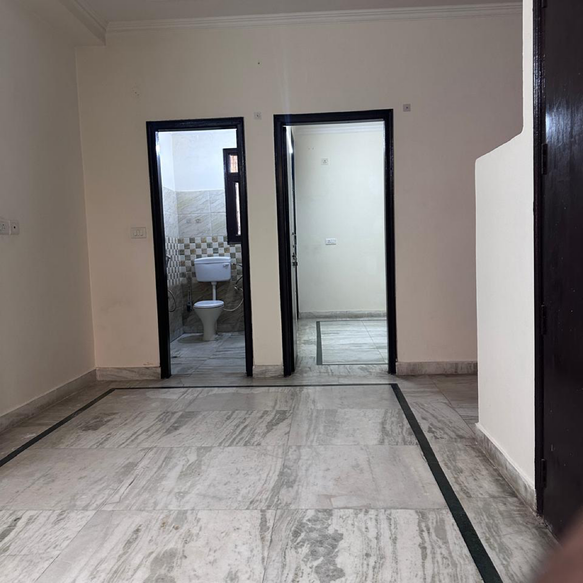 4 BHK + Pooja Room Independent House For Sale in Sector 4