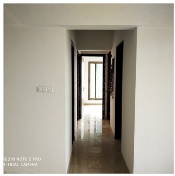 Room in 2 BHK Apartment at Lashkaria Anurag CHS, Andheri West – for Rent