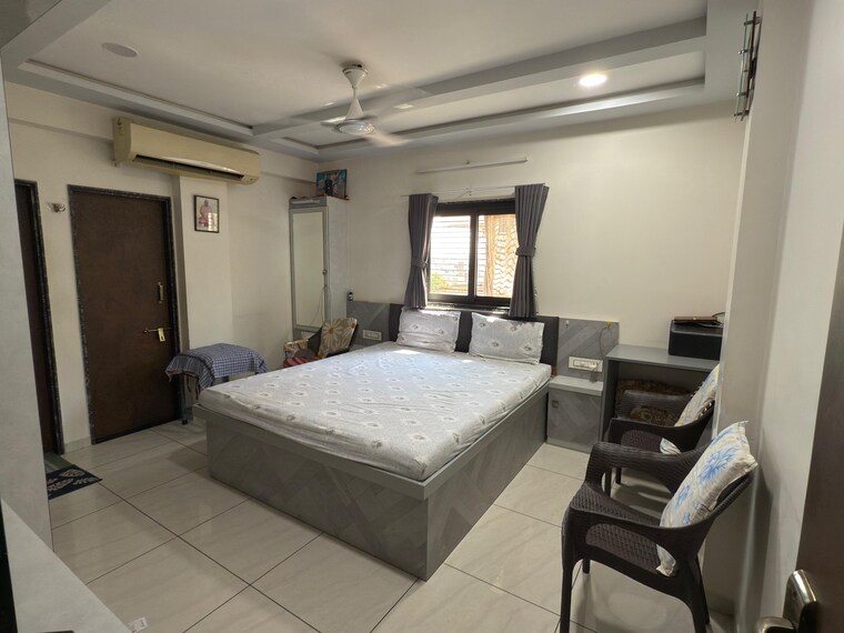 Bedroom, ghatlodia 3 Bedroom 1350 Sq.Ft. Apartment In Ghatlodia Ahmedabad 6498606