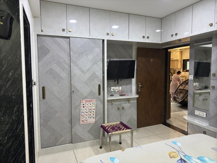 Room, ghatlodia 3 Bedroom 1350 Sq.Ft. Apartment In Ghatlodia Ahmedabad 6498606