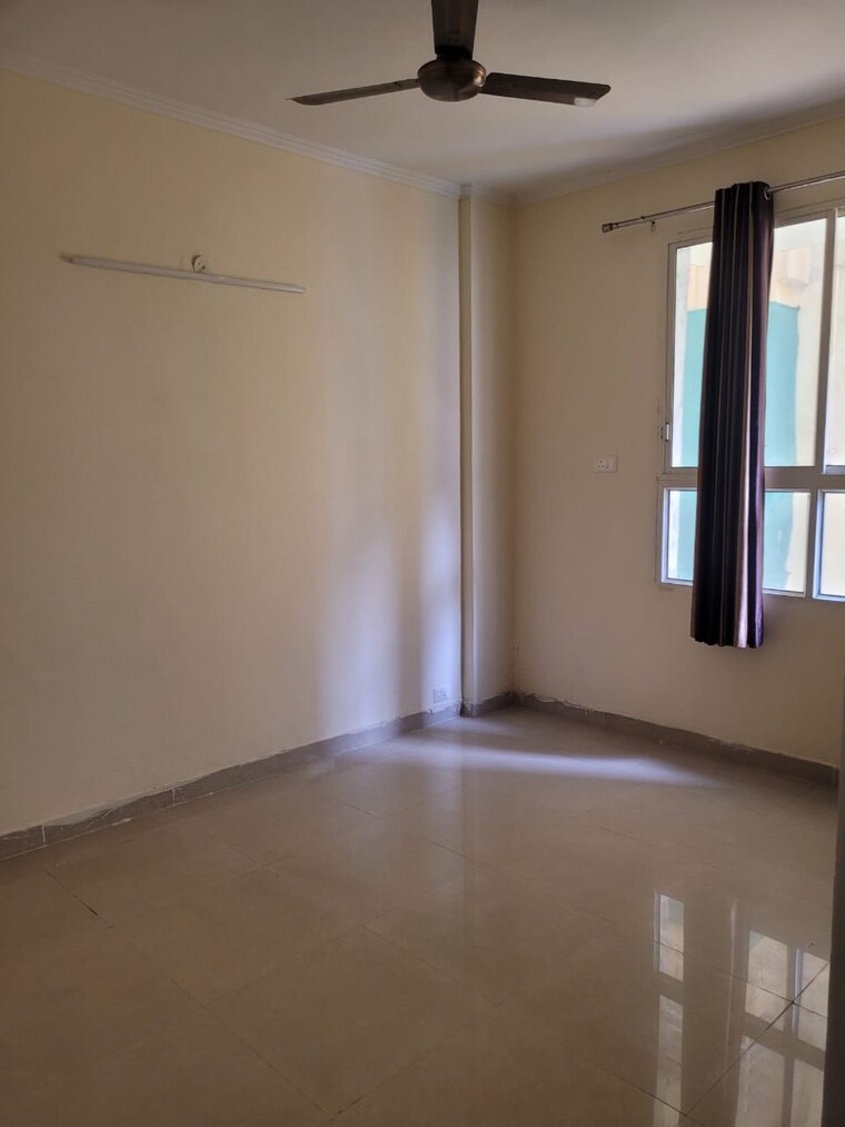 Room, assotech-windsor-court 4 Bedroom 2520 Sq.Ft. Apartment In Sector 78 Noida 9178162