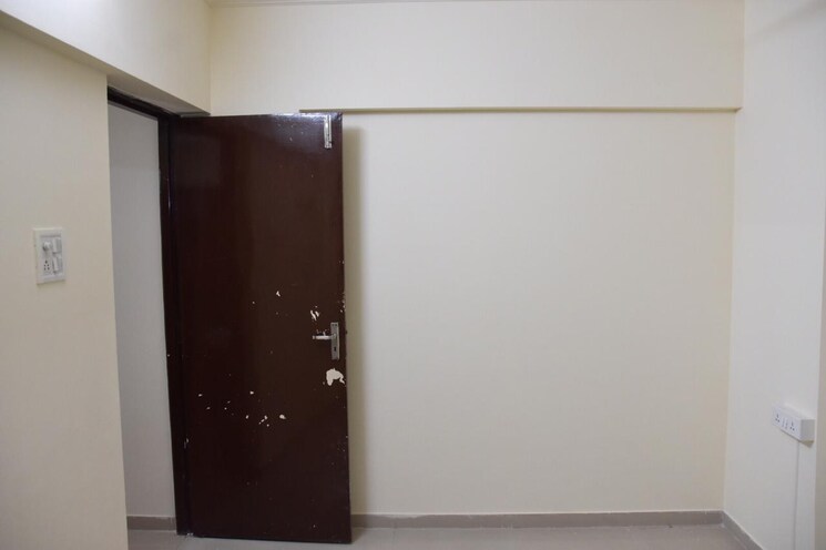 Room, puranik-city 1 Bedroom 500 Sq.Ft. Apartment In Kasarvadavali Thane 9178169