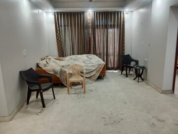 Living Room in 4 BHK Apartment at SDS NRI Residency, Sector 45 – for Rent