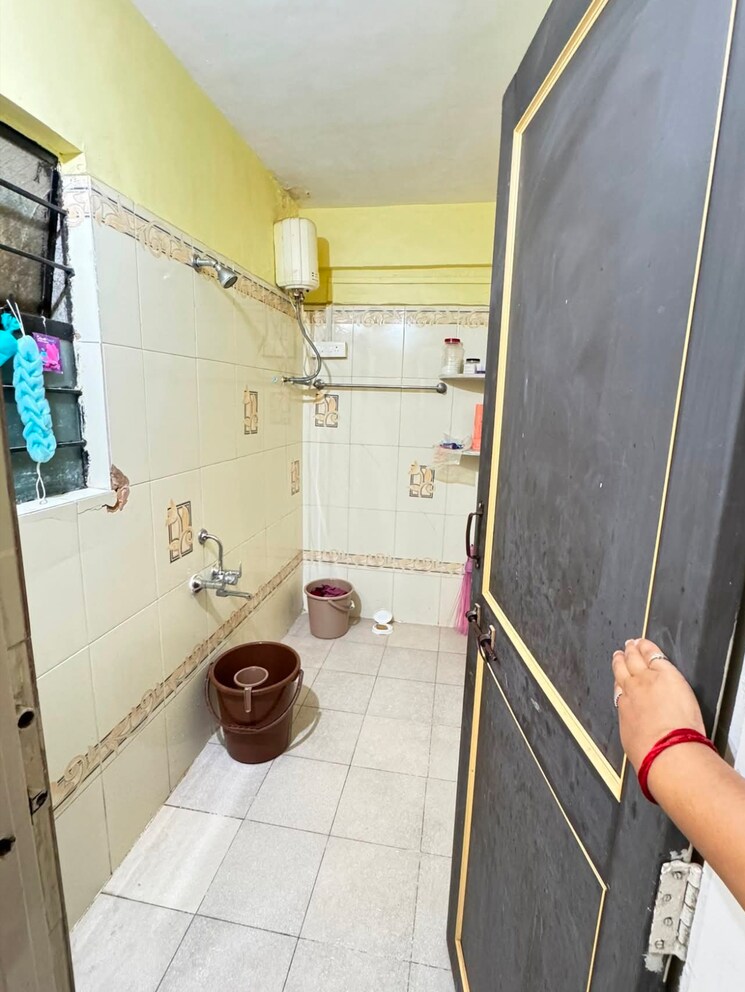 Bathroom, tirupati-campus 1 Bedroom 550 Sq.Ft. Apartment In Tingre Nagar Pune 9178189