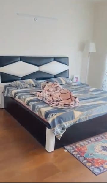 Bedroom in 4 BHK Apartment at Shapoorji Pallonji Joyville Phase 2, Sector 102 – for Rent
