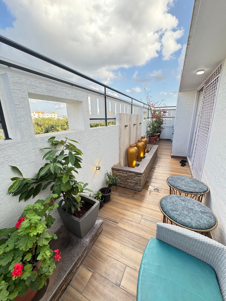 Balcony, elite-oyster 3 Bedroom 2400 Sq.Ft. Apartment In Hbr Layout Bangalore 9178198