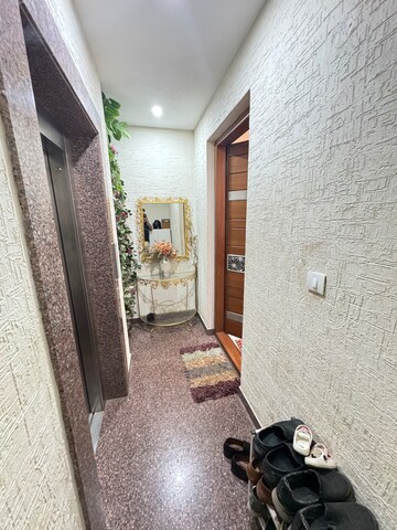 Building Lobby in 3 BHK Apartment at Elite Oyster, Hbr Layout – for Sale