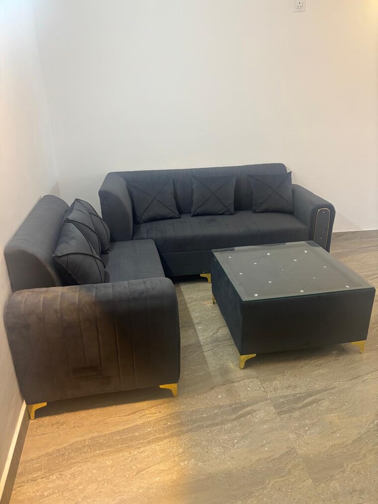 Living Room, saket 1 Bedroom 500 Sq.Ft. Builder Floor In Saket Delhi 9178223