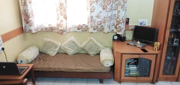 Bedroom in 2 BHK Apartment at Kumar Parisar, Kothrud – for Rent