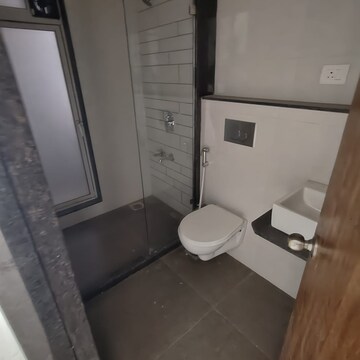 2 BHK Apartment For Rent in Shreeji Atlantis, Malad West
