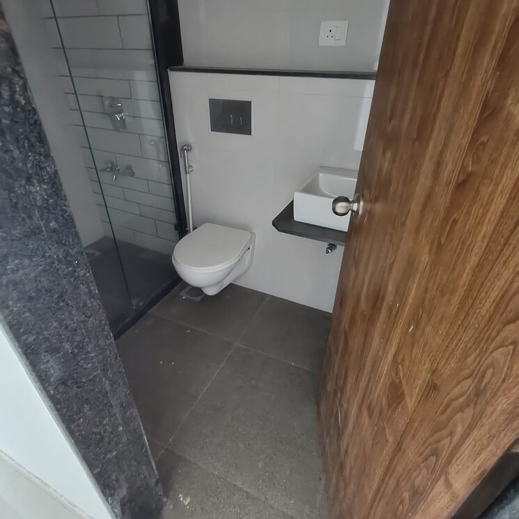 Bathroom, shreeji-atlantis 2 Bedroom 770 Sq.Ft. Apartment In Malad West Mumbai 9178240