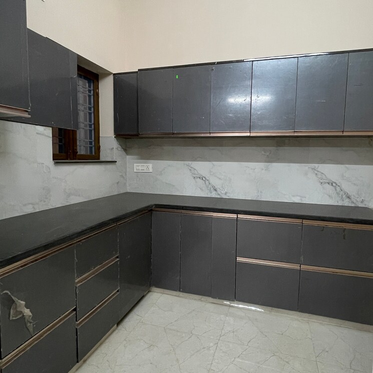 Kitchen, chandrabani 4 Bedroom 2300 Sq.Ft. Independent House In Chandrabani Dehradun 9178239
