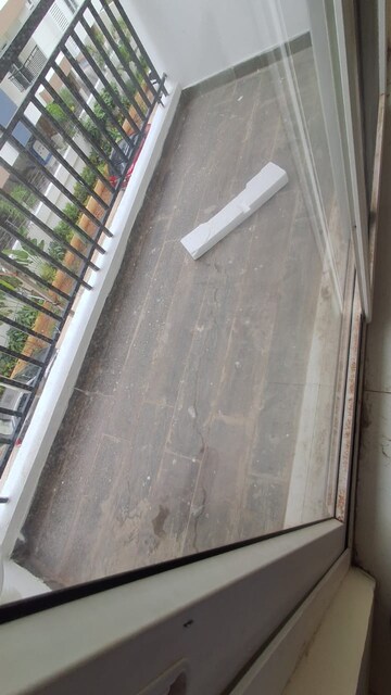 Balcony in 3 BHK Apartment at Raghavendra Colony – for Rent