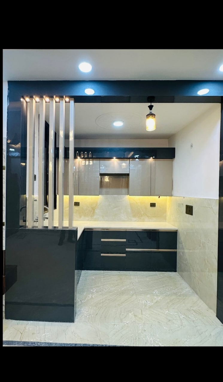 Kitchen, shakti khand iv 3 Bedroom 90 Sq.Mt. Independent House In Shakti Khand iv Ghaziabad 9178295