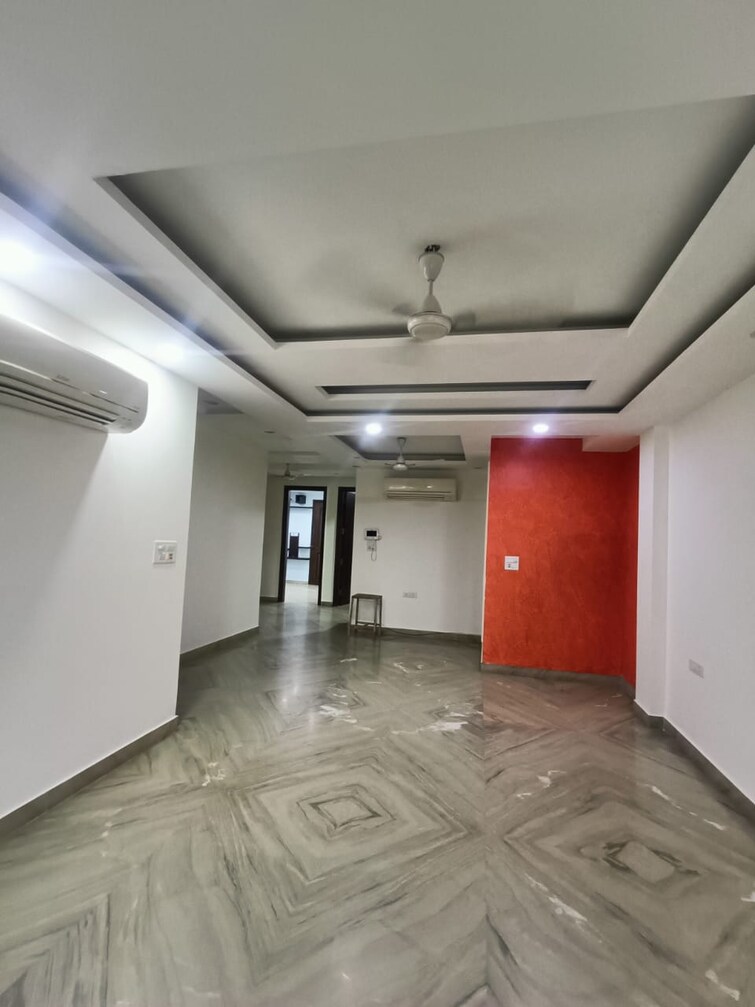 Cover Image, saket 3 Bedroom 200 Sq.Ft. Builder Floor In Saket Delhi 9178310