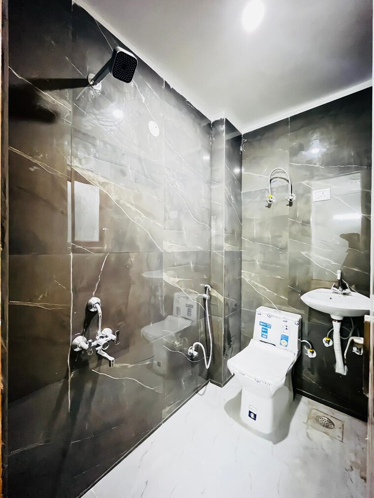 Team Area, saket 1 Bedroom 450 Sq.Ft. Builder Floor In Saket Delhi 9178323