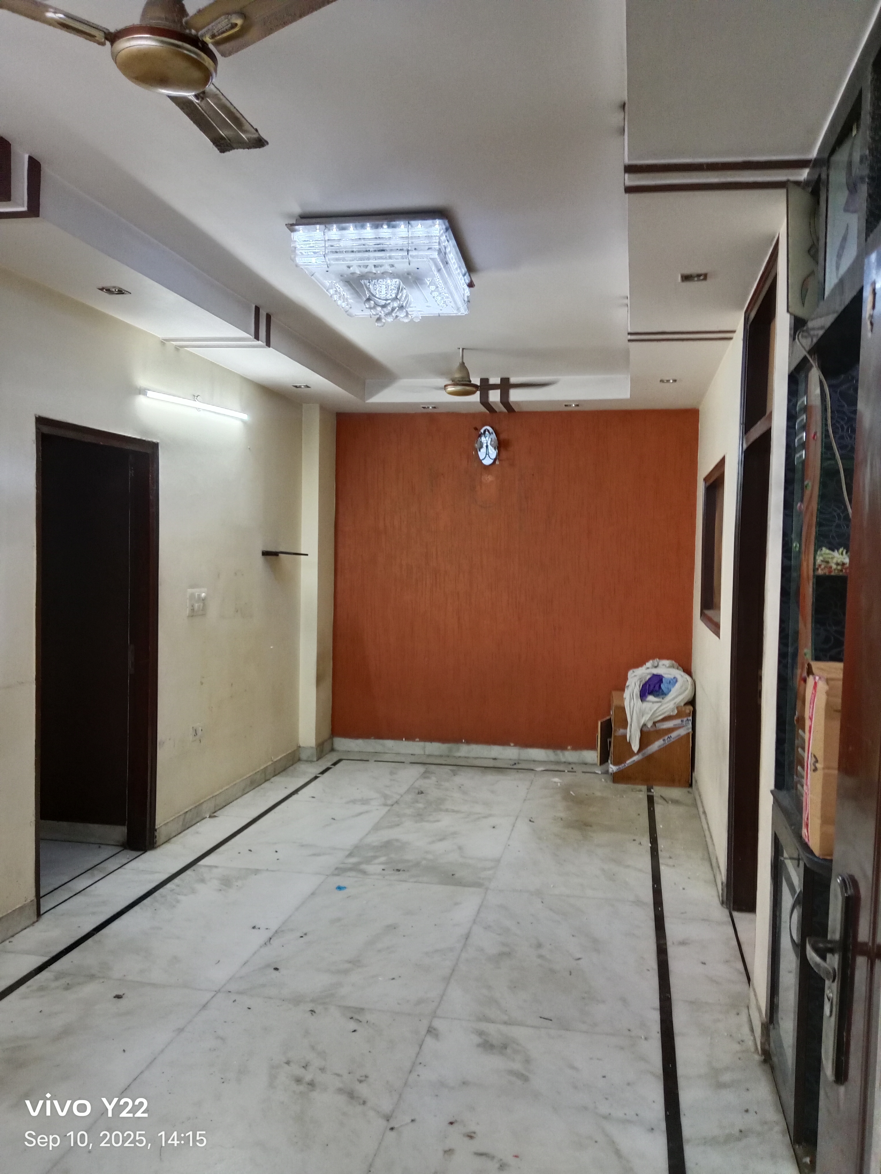 3 BHK + Pooja Room Builder Floor For Sale in Shri Balaji Associates 