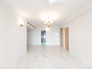 Room in 3 BHK Apartment at M3M Heights, Sector 65 – for Sale