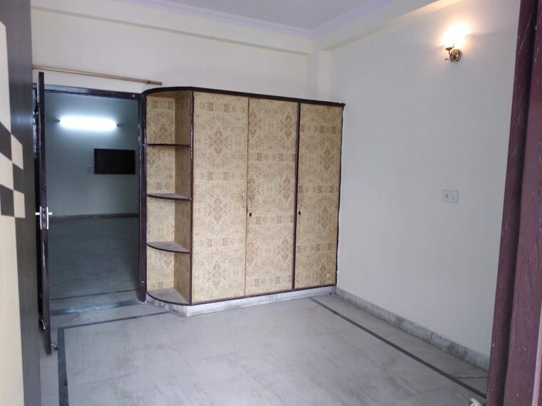 Room, vaishali sector 3 3 Bedroom 1560 Sq.Ft. Builder Floor In Vaishali Sector 3 Ghaziabad 9178377