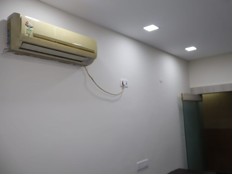 Room, bbd bagh Commercial Office Space 336 Sq.Ft. In Bbd Bagh Kolkata 9178392