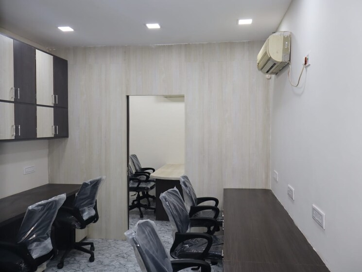 Team Area, bbd bagh Commercial Office Space 336 Sq.Ft. In Bbd Bagh Kolkata 9178392
