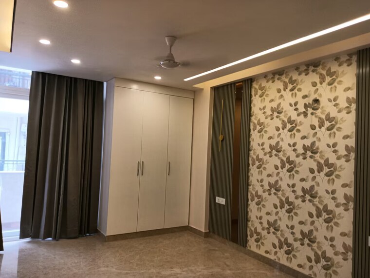 Room, emaar-the-palm-drive-the-sky-terraces 3 Bedroom 3300 Sq.Ft. Apartment In Sector 66 Gurgaon 9178391