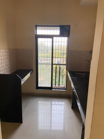 Room in 1 BHK Apartment at Puranik City, Kasarvadavali – for Rent