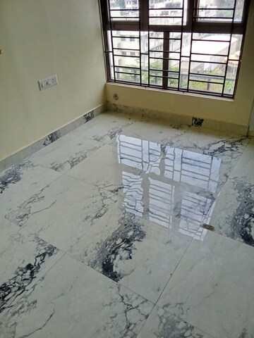 Room in 3 BHK Apartment at Oswal Orchard Avaasa, Rajarhat – for Rent
