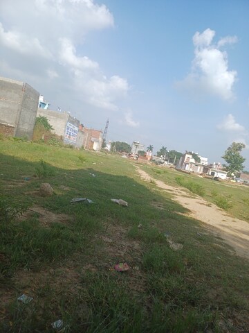  Plot – Garden View at Dheeraj Nagar - for Sale