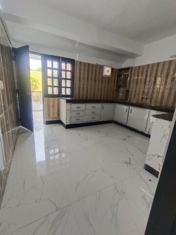 Kitchen in 3 BHK Villa at Sainik Farm – for Rent
