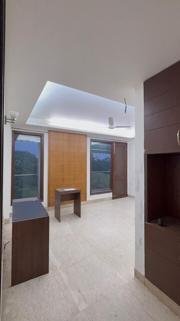 Room in 3 BHK Builder Floor at Kalkaji – for Rent