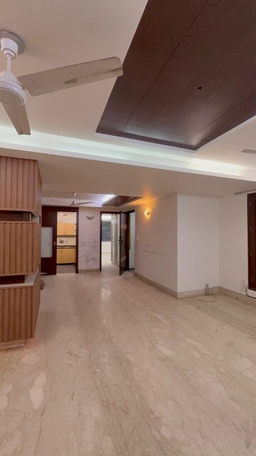 Room in 3 BHK Builder Floor at Kalkaji – for Rent