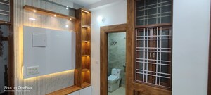 Room in 2 BHK Builder Floor at Vaishali Sector 5 – for Sale