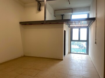 Room in  Office Space at Mahalaxmi – for Sale
