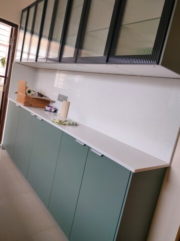 Furnished Amenities in 3 BHK Apartment at Kondapur – for Rent
