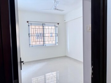 Room in 2 BHK Apartment at GM Global Techies Town, Electronic City Phase I – for Rent
