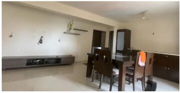Gym in 3 BHK Apartment at Lokhandwala Green Acres, Andheri West – for Rent