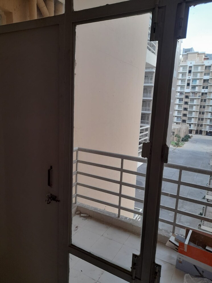 Balcony, breez-global-heights 2 Bedroom 610 Sq.Ft. Apartment In Sohna Sector 33 Gurgaon 9178638